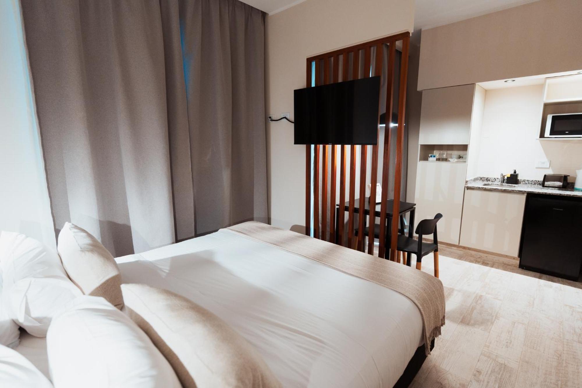 Rentup Aparthotel *